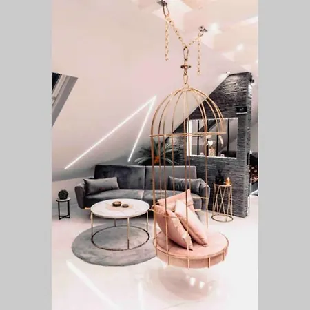 Exquisites Loft Mit Whirlpool